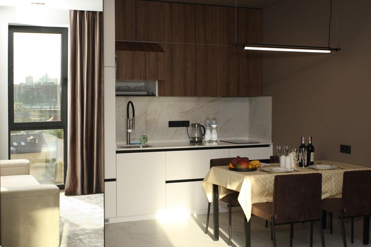 Classy Studio In Chicago, A Luxurious Condo Kiev Exteriör bild
