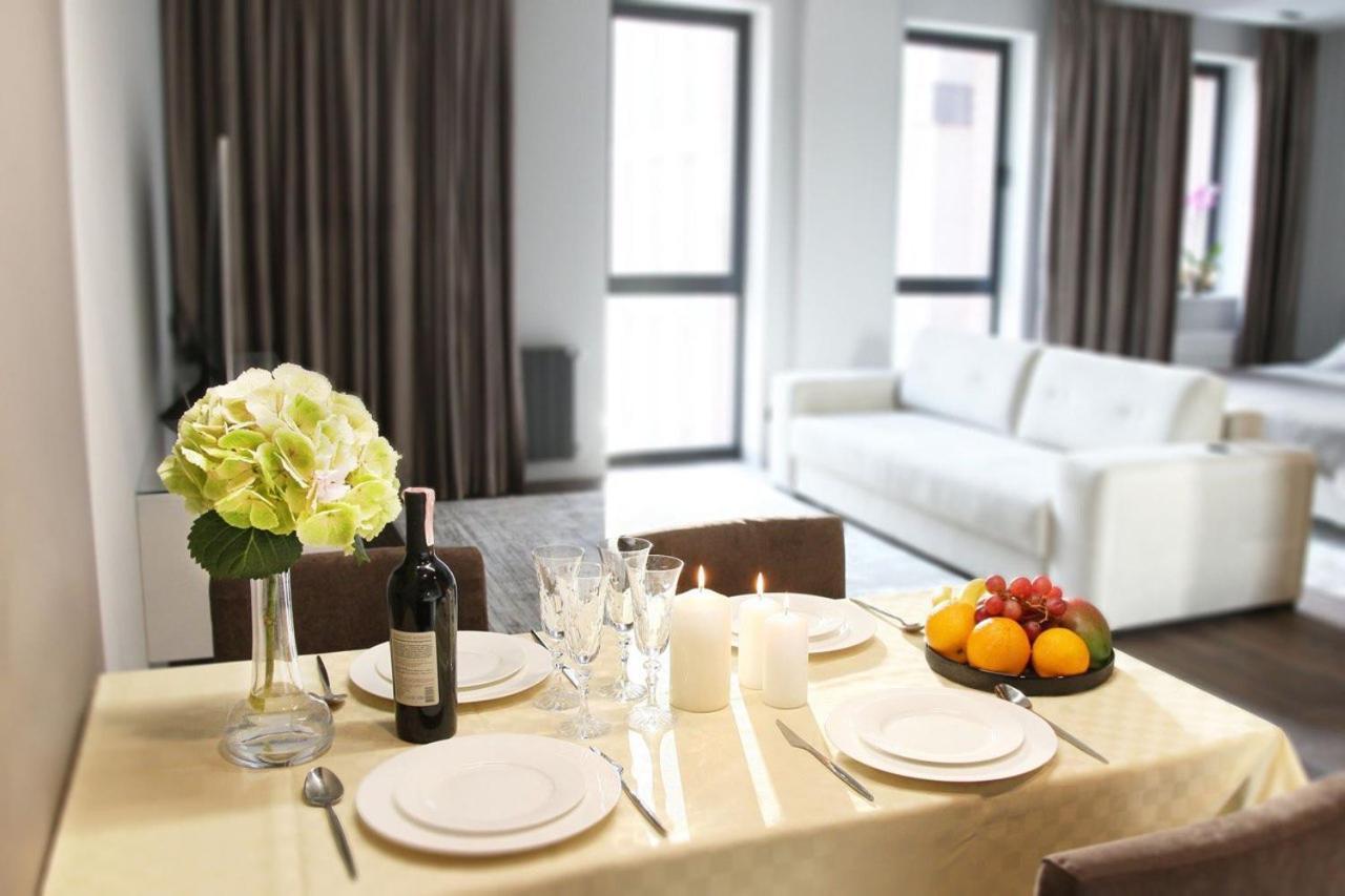 Classy Studio In Chicago, A Luxurious Condo Kiev Exteriör bild